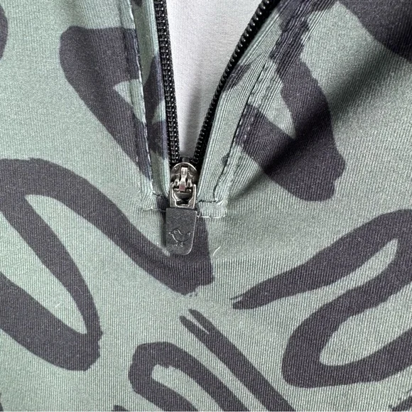 Bad Birdie Mazed Confused Velocity Quarter Zip Pullover Size M - Picture 6 of 10